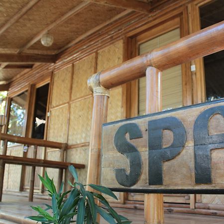 Cashew Grove Beach Resort Busuanga Exteriör bild